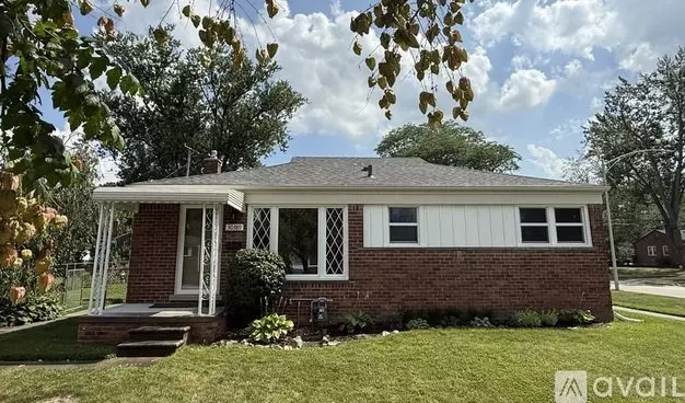 30389 Hathaway Apartment for rent in Livonia, MI