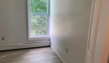 608 W Mitchell St Unit 2 Apartment for rent in Gaylord, MI