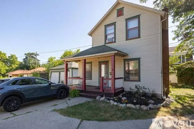 510 Glenwood Ave Unit 1 SE Apartment for rent in Grand Rapids, MI 510 Glenwood Ave Unit 1 SE Apartment for rent in Grand Rapids, MI