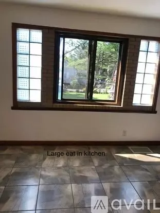 261 State Park Dr Unit 5 Apartment for rent in Bay City, MI