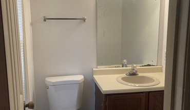 121 Arcadia Ln Unit C Apartment for rent in Oak Ridge, TN