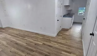 4 of 8 111 W State St Unit 1-10 Apartment for rent in Marshalltown, IA
