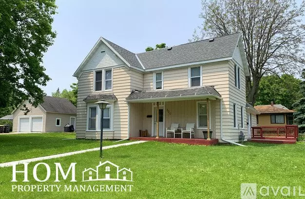 300 Jefferson Ave Apartment for rent in St Peter, MN
