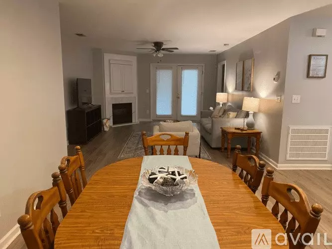 5004 Hunters Trl Unit 4 Apartment for rent in Wilmington, NC