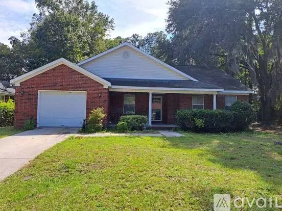 1913 E 63rd St Apartment for rent in Savannah, GA