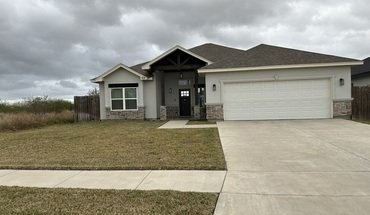 102 Gardenia Dr Apartment for rent in Los Fresnos, TX