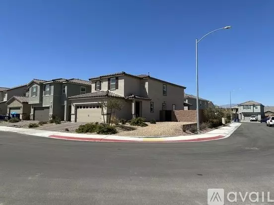 6458 Blue Ember Ave Apartment for rent in Las Vegas, NV