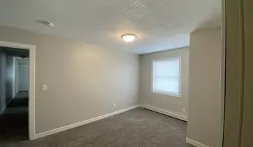 4 of 10 204 Lindell Drive, Unit 3 Apartment for rent in Normal, IL