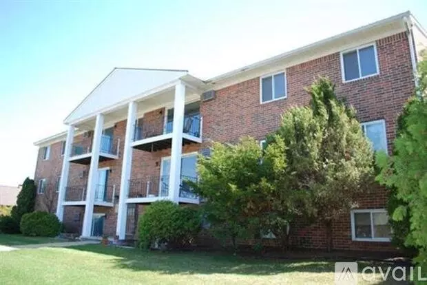 709 Jackson St Unit 4 Apartment for rent in Petoskey, MI 709 Jackson St Unit 4 Apartment for rent in Petoskey, MI