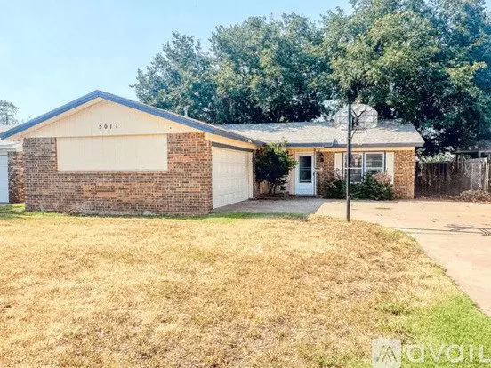 5011 52nd St Apartment for rent in Lubbock, TX