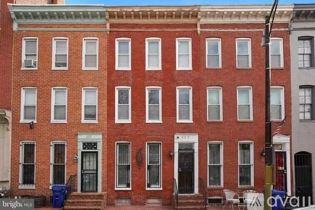 325 S Fremont Ave Unit 2 Apartment for rent in Baltimore, MD