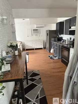 641 Snelling Ave Unit 1 N Apartment for rent in St Paul, MN