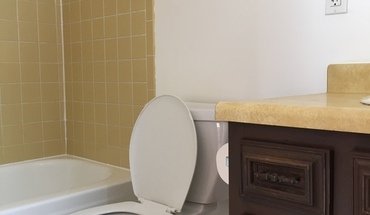 Wayne Ave Unit B2 Apartment for rent in Mc Kees Rocks, PA