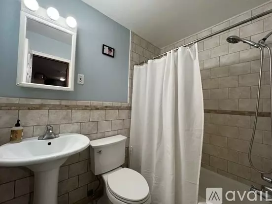 2112 Garfield Ave Unit 6 Apartment for rent in Minneapolis, MN 2112 Garfield Ave Unit 6 Apartment for rent in Minneapolis, MN