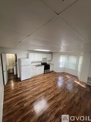 1105 Walnut St Unit 2 Apartment for rent in Dubuque, IA