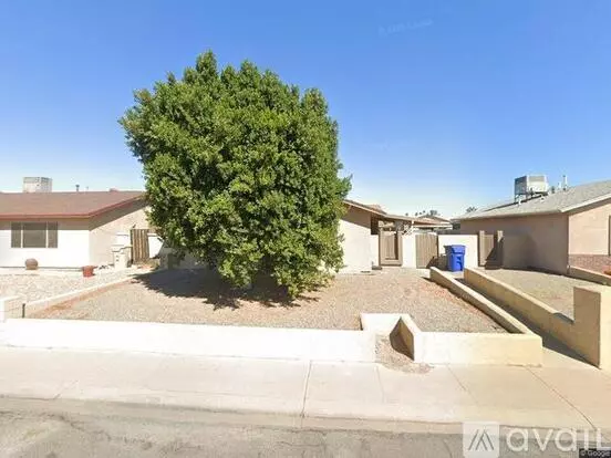 5248 W Mauna Loa Ln Apartment for rent in Glendale, AZ