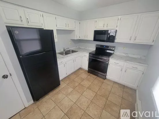 309 9th St Unit 1 N Apartment for rent in La Crosse, WI