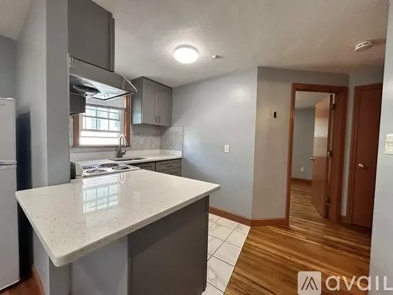 33 Holmes St Unit 3 Apartment for rent in Quincy, MA