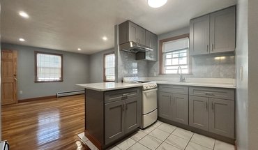33 Holmes St Unit 3 Apartment for rent in Quincy, MA