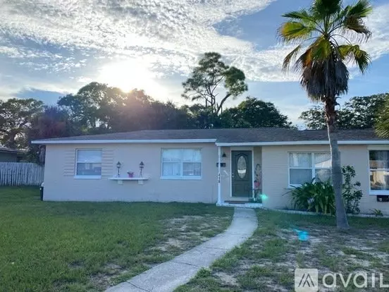 418 Pine Rd Unit B Apartment for rent in Ormond Beach, FL