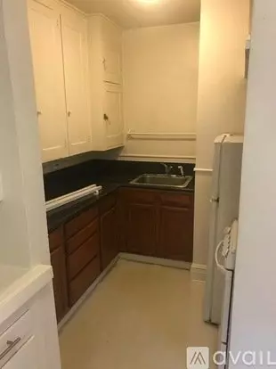 315 NE 28th Ave Unit B Apartment for rent in Portland, OR