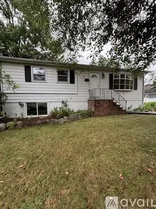 52 Post St Apartment for rent in Midland Park, NJ