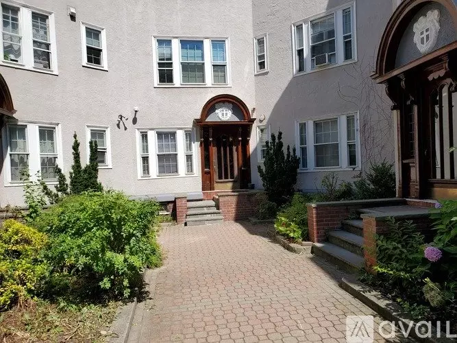 154 Magazine St Unit 1 Apartment for rent in Cambridge, MA