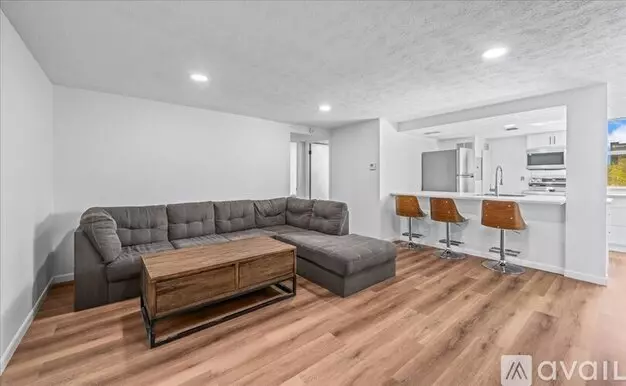 120 S 38th Ave Unit 36 Apartment for rent in Omaha, NE