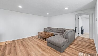 120 S 38th Ave Unit 36 Apartment for rent in Omaha, NE