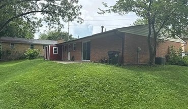 3945 Sloping Dr Apartment for rent in Bellbrook, OH