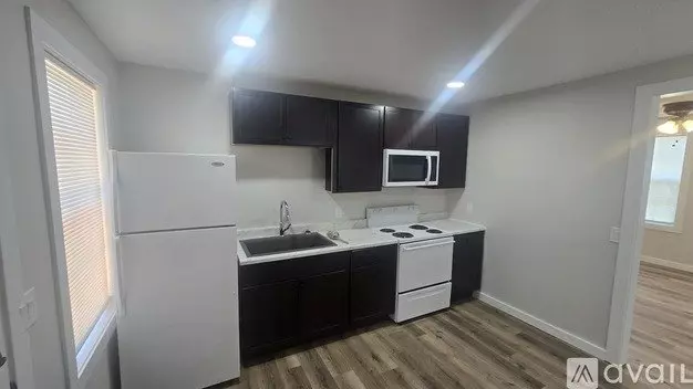 284 Jefferson Ave Apartment for rent in Oak Ridge, TN