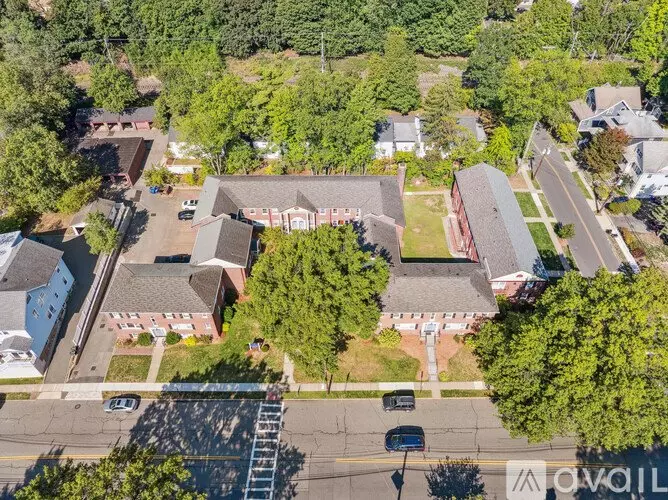 658 Valley Rd Unit B1 Apartment for rent in Upper Montclair, NJ