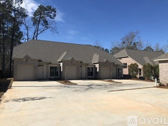 708 Heavens Dr, Unit C Apartment for rent in Mandeville, LA