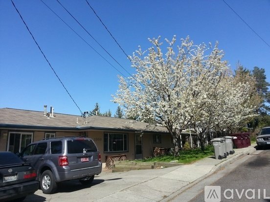 1300 NE Williams St, Unit 3 Apartment for rent in Pullman, WA