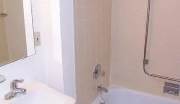 3 of 6 805 Vine Ct, Unit 18 Apartment for rent in Niagara, WI