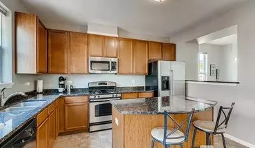 2 of 25 324 Laurel Avenue, Unit Na Apartment for rent in Des Plaines, IL