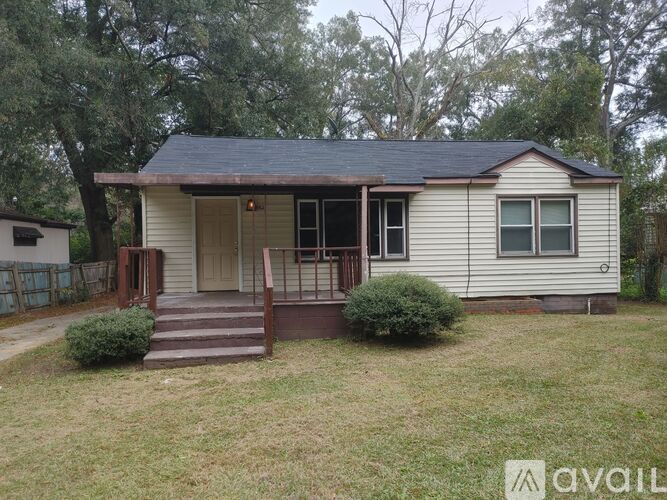 900 3 Bedroom 1 Bathroom House In Augusta Section 8