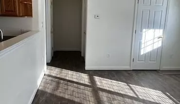 4 of 15 112 Elm Street, Unit B Apartment for rent in Newport, ME