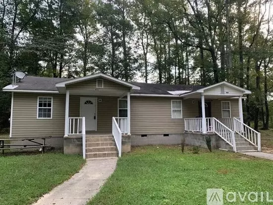 462 Bussey Ave Apartment for rent in Thomson, GA