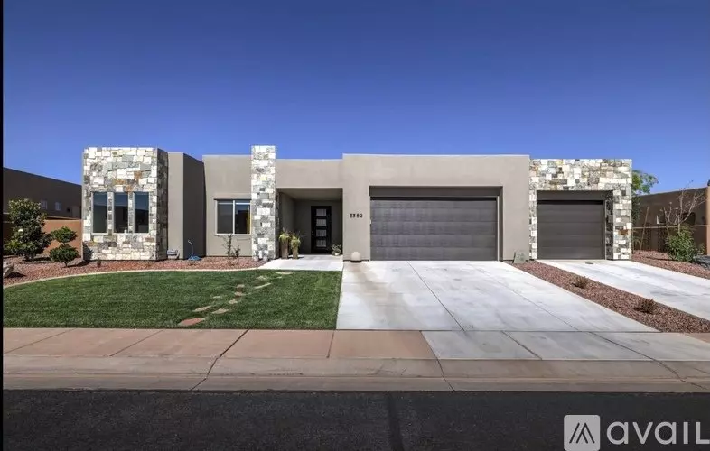3382 South Desert Hollow Lane House for rent in Hurricane, UT