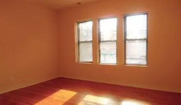 2 of 8 2450 W Albion Ave, Unit 2E Apartment for rent in Chicago, IL