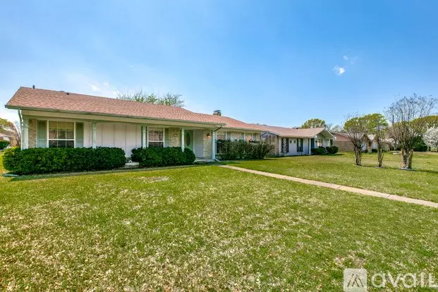 1312 E Spring Vly Apartment for rent in Richardson, TX