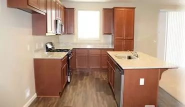 4 of 16 717 Suzanne Dr House for rent in Merced, CA