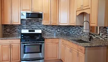 2 of 12 614 1St Avenue, Unit 2Nd Floor Front Apartment for rent in Elizabeth, NJ