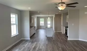 2 of 15 Daffodil Ct House for rent in Rehobeth, AL