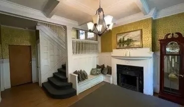 3 of 20 1104 Laclair St, Unit Unit 1 Apartment for rent in Pittsburgh, PA