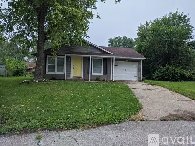 46 Vicksburg Ct House for rent in West Lafayette, IN
