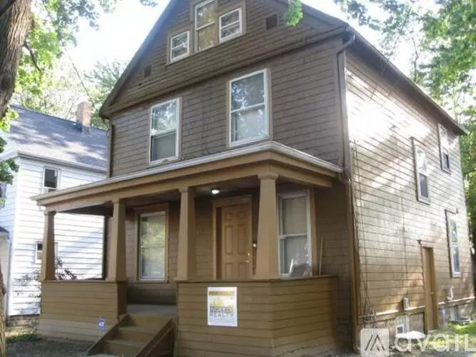 508 Sumner Street Apartment for rent in Akron, OH