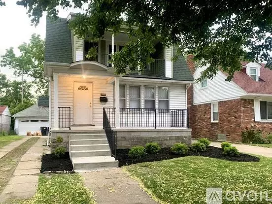 15307 Biltmore Street, Unit Upper Apartment for rent in Detroit, MI