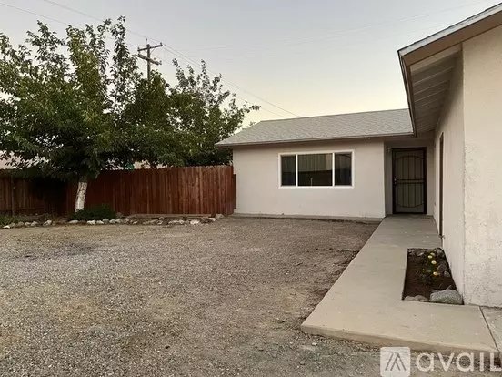 30221 Hwy 33 Apartment for rent in Maricopa, CA